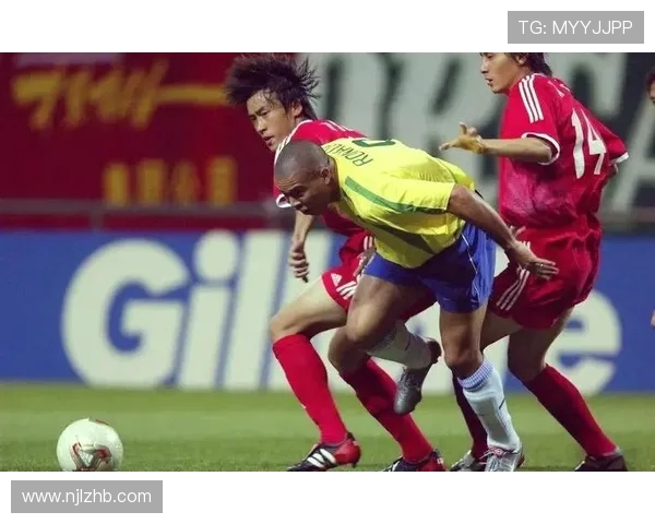 激情对决掌上畅玩世界杯足球竞技盛宴全民热血巅峰挑战荣耀之路 激情对决掌上畅玩世界杯足球竞技盛宴全民热血巅峰挑战荣耀之路